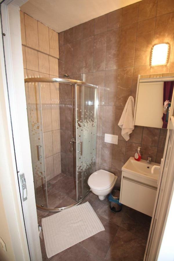 Yuerekli Apart Hotel Авса-Адаси Экстерьер фото